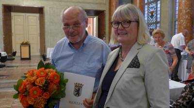 Verleihung der Ehrennadel an Hr. Bethge